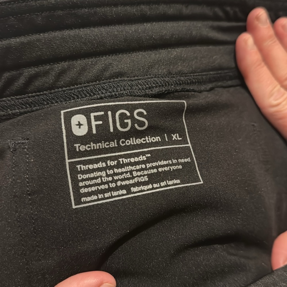 Figs Livingston Basic scrub pants (womens) XL
